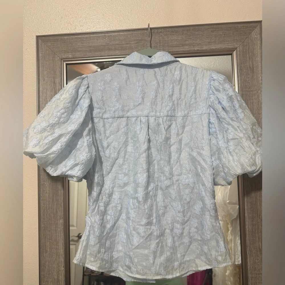 Light Blue Puff Sleeve Blouse - Picture 3 of 8